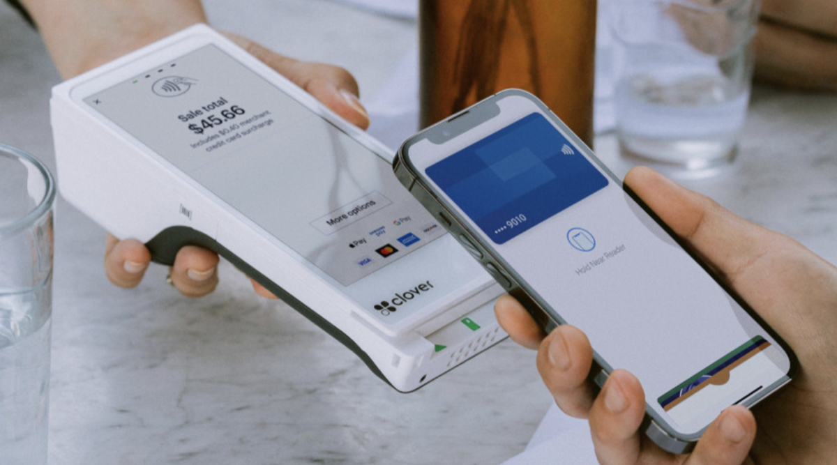 Paiement sans contact avec un terminal Clover, Direct Pay Solutions